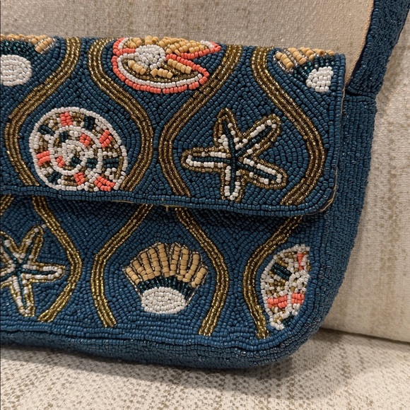 Viral Shell Beaded Bag NWT - Picture 5 of 9